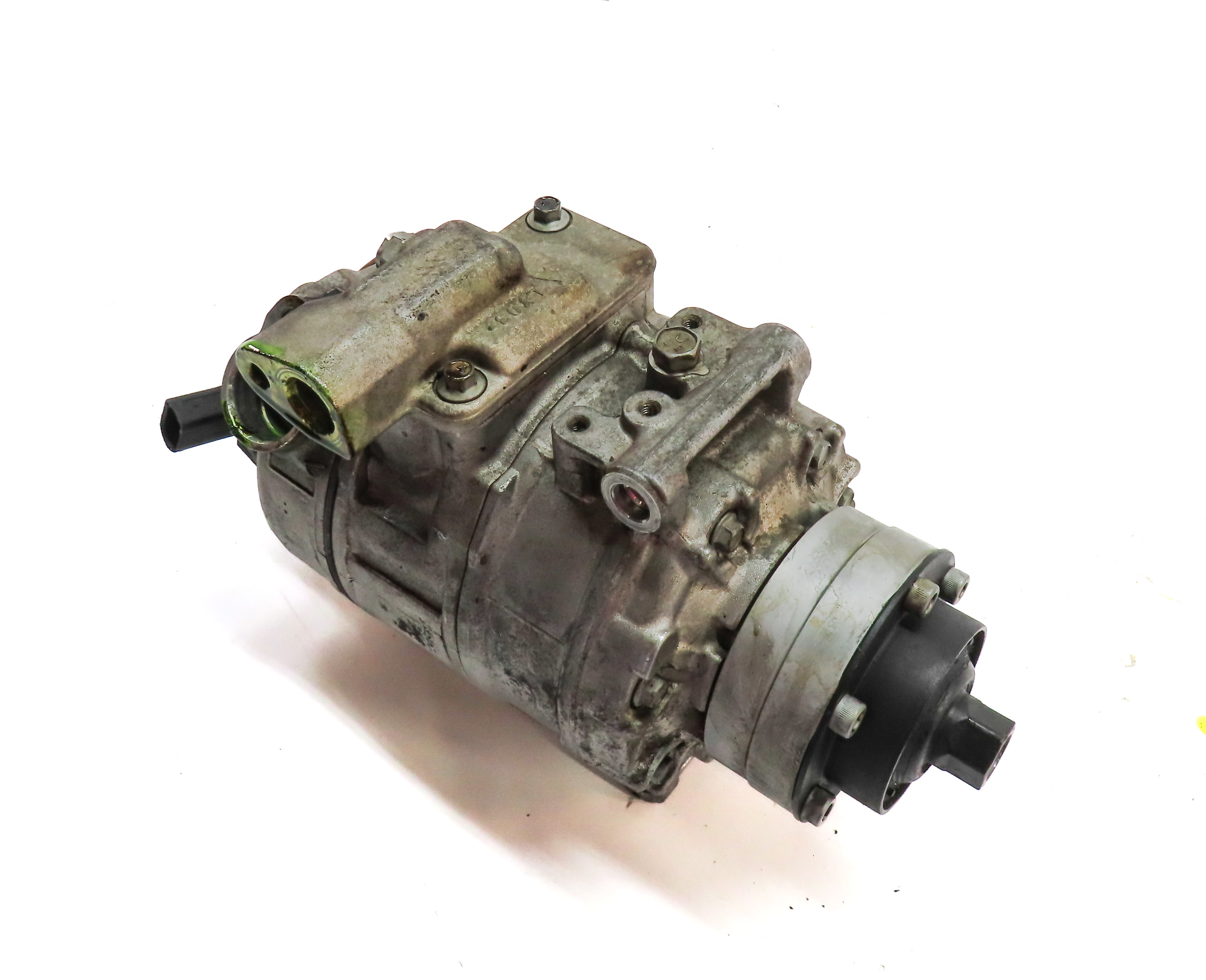 08-15 AUDI RS5 S5 (B8 8T) 4.2L TFSI ENGINE A/C AIR CONDITIONING COMPRESSOR PUMP — exact item pictured